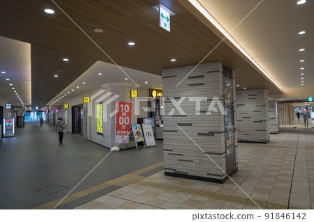 Commercial facility at Keio Nagayama Station Commercial facility at Keio Nagayama Station 91846142