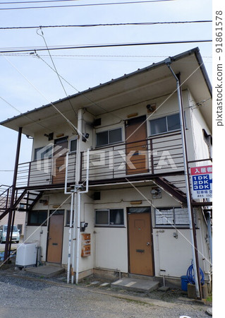 Showa's apartment 91861578