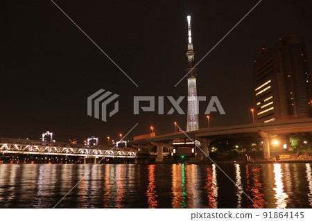 Sumida River Walk and Sky Tree 91864145