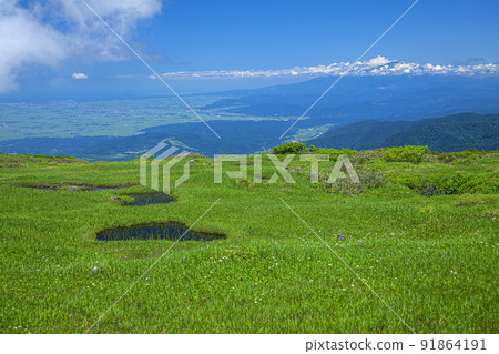 Tsukiyama Midagahara 91864191