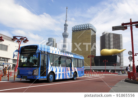 穿過淺草的雅色天空樹班車(上野/淺草線) 穿過淺草的雅色天空樹班車(上野/淺草線) 91865556