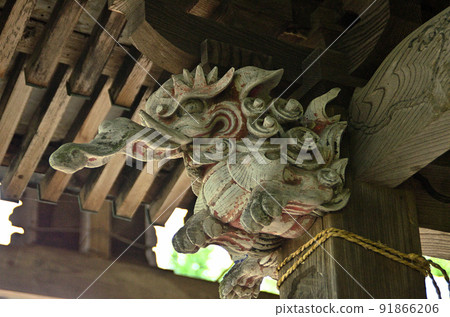 Shimoyoshida, Chichibu City, Saitama Prefecture, the guardian deity of the former main shrine of Hachimangu Shrine in Muku Shrine Shimoyoshida, Chichibu City, Saitama Prefecture, the guardian deity of the former main shrine of Hachimangu Shrine in Muku Shrine 91866206