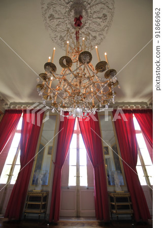 Petit Trianon (France) Petit Trianon (France) 91866962