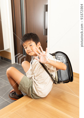 小學生上學 91872864