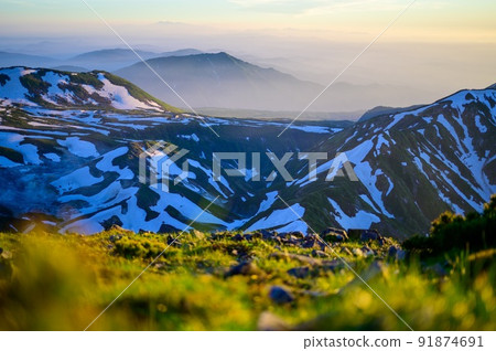 Around Murodo with beautiful remaining snow 91874691