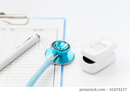 Vital measurement image for rehabilitation, treatment, nursing 91879237