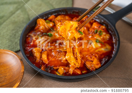 Homemade Cheese Dak-galbi 91880795