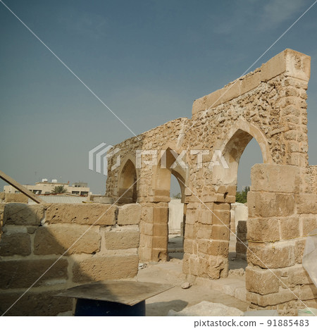 Exterior view to Al Khamis Mosque mosque, Manama, Bahrain 91885483