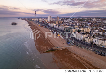 Brighton beach and i360 at dawn Brighton beach and i360 at dawn 91890368