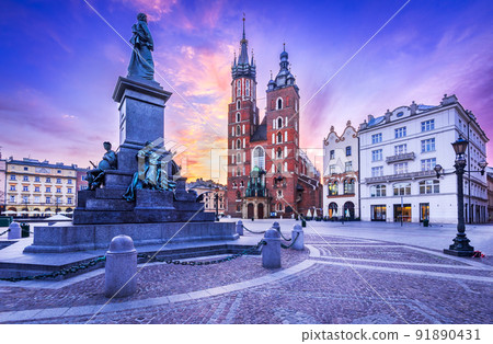 Krakow, Poland - Medieval Ryenek Square with the Cathedral Krakow, Poland - Medieval Ryenek Square with the Cathedral 91890431
