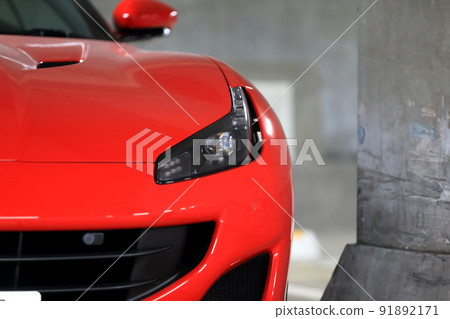 汽車大燈圖像 91892171