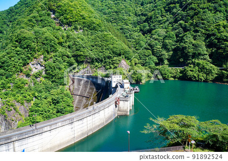 Futase Dam (Lake Chichibu) [Otaki, Chichibu City, Saitama Prefecture] 91892524