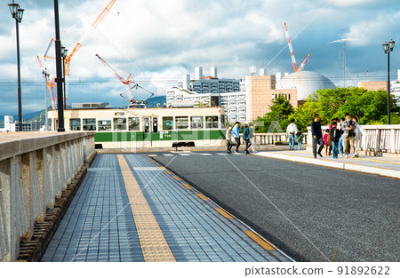It is the scenery of Hiroshima's sadness bridge, T-shaped bridge, which was the target point for the atomic bombing of Enola Gay, and Aioi Bridge. Hiroshima 91892622