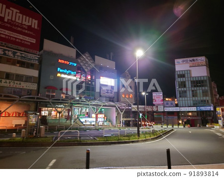 熱海站前的夜晚 熱海站前的夜晚 91893814
