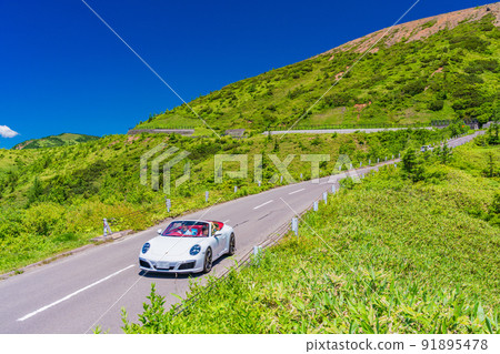 (Gunma Prefecture) Shiga Kusatsu Road (Refreshing Highway) Near Yamada Pass 91895478