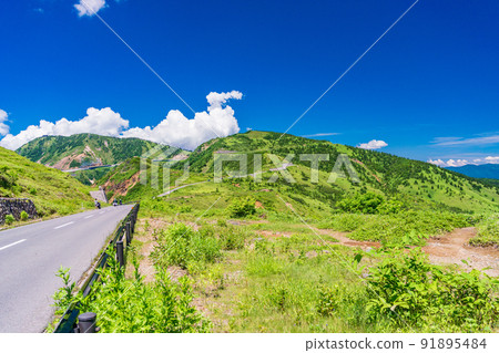 (Gunma Prefecture) Shiga Kusatsu Road (Refreshing Highway) Near Yamada Pass 91895484