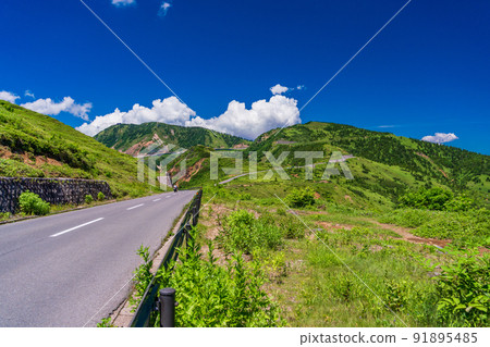 (Gunma Prefecture) Shiga Kusatsu Road (Refreshing Highway) Near Yamada Pass 91895485