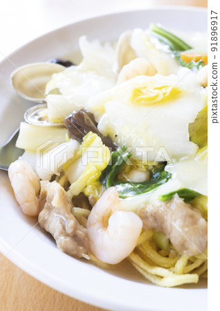Delicious Ankake Seafood Yakisoba Delicious Ankake Seafood Yakisoba 91896917
