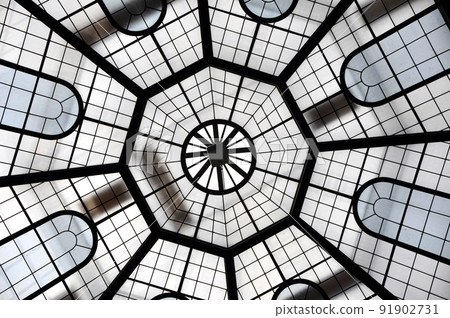 Glass cupola inside a dome 91902731