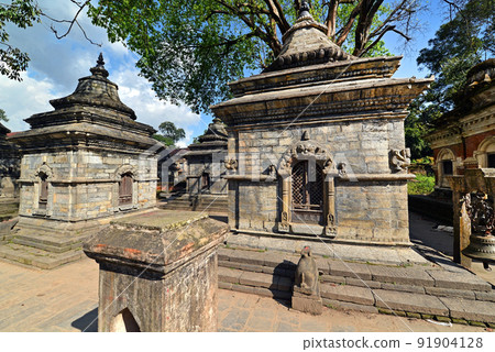 Rows of sacred Hindu temples in Pashupatinath, Nepal 91904128