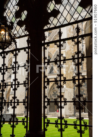 Inner courtyard of the Westminster Abbey Inner courtyard of the Westminster Abbey 91907660