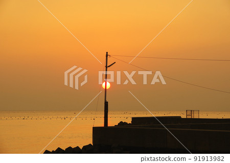 A view of the sunrise over the Ariake Sea from Shimabara City A view of the sunrise over the Ariake Sea from Shimabara City 91913982