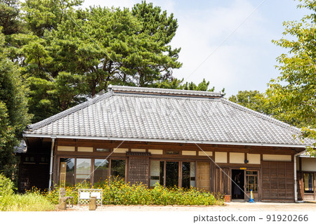 Relocated old folk house in Hitachi Seaside Park 91920266