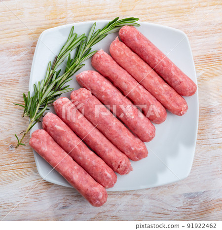 Raw botifarra Raw botifarra 91922462