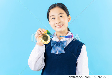 有金牌的女學生 有金牌的女學生 91923838