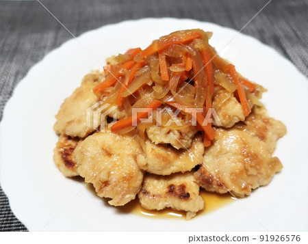 南蠻醃製的美味雞胸肉 91926576
