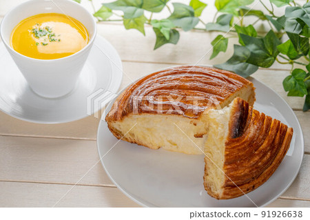 Danish pastry Danish pastry 91926638