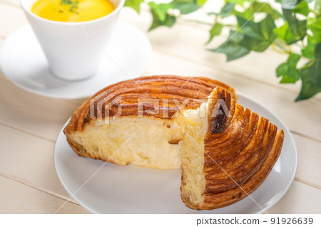 Danish pastry Danish pastry 91926639