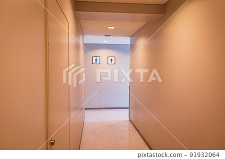 [Image material] Toilet 91932064