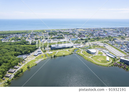 Upopoi seen from the sky above Lake Poroto (aerial view) Upopoi seen from the sky above Lake Poroto (aerial view) 91932191