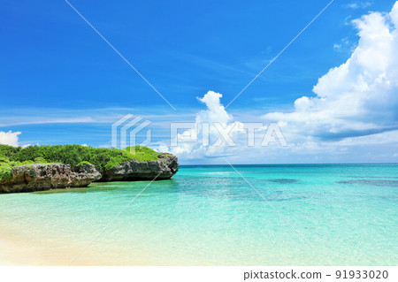Okinawa Ikema Island blue sky and seascape 91933020