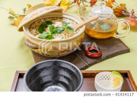 不是國產的，但我做了美味的松茸飯。 91934117