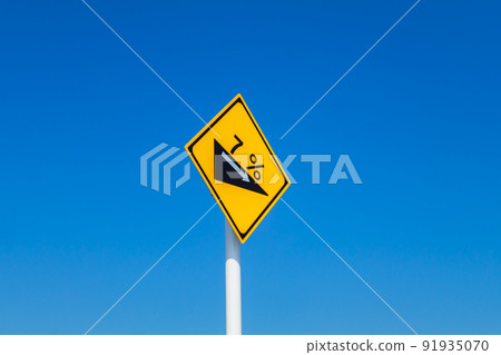 [Image material] Traffic sign 91935070