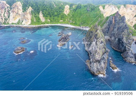 Hokkaido Shakotan Shimamui Coast (aerial) 91939506