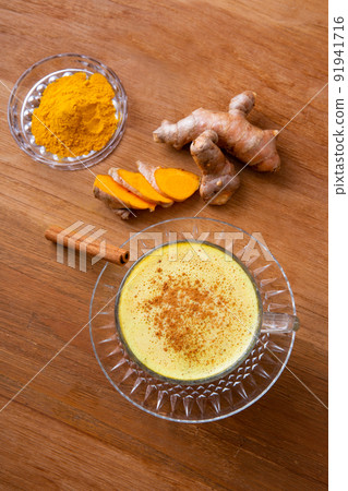 薑黃拿鐵，金色牛奶 91941716