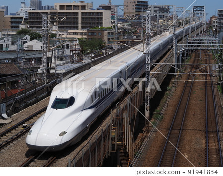 西目目大橋新幹線N700A 91941834
