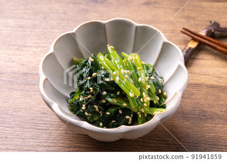 Spinach namul 91941859
