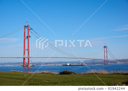 The construction of 1915 Canakkale Bridge 91942244