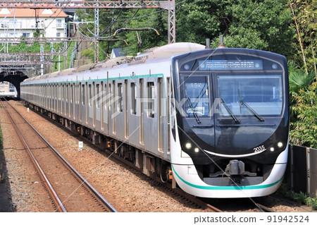 Tokyu Denentoshi Line 2020 series Tokyu Denentoshi Line 2020 series 91942524