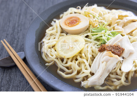 美味的冰鎮中國菜 美味的冰鎮中國菜 91944104