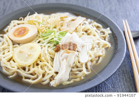 Delicious chilled Chinese 91944107