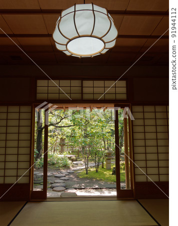 Rakusuien tea room 91944112