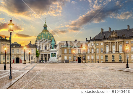 Frederik's Church known as The Marble Church and Amalienborg palace with the statue of King Frederick V. Amalienborg is the home of the Danish royal family Frederik's Church known as The Marble Church and Amalienborg palace with the statue of King Frederick V. Amalienborg is the home of the Danish royal family 91945448