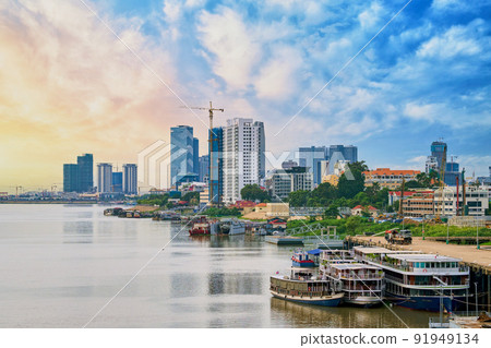 Riverside, the cityscape of Phnom Penh, the capital of Cambodia 91949134