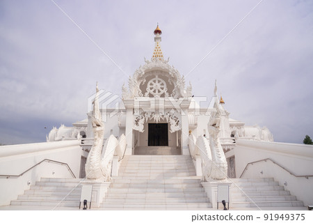 White temple in Ayutthaya, Thailand. White temple in Ayutthaya, Thailand. 91949375