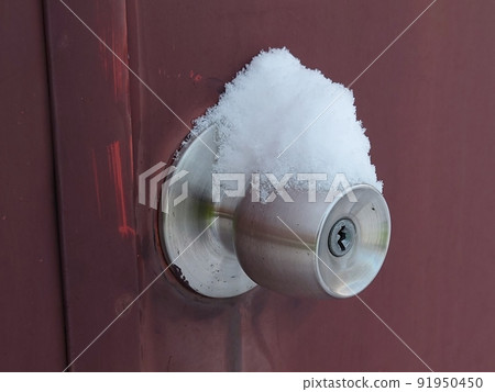 門把手上的雪 91950450